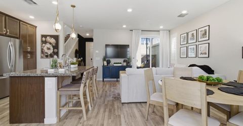 2949 Grassy Bank Ave, Sacramento, CA 95833 Photo