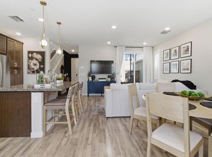 2949 Grassy Bank Ave, Sacramento, CA 95833 Photo