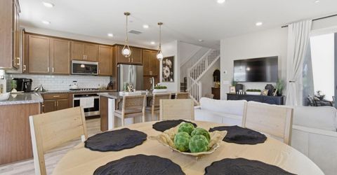 2949 Grassy Bank Ave, Sacramento, CA 95833 Photo