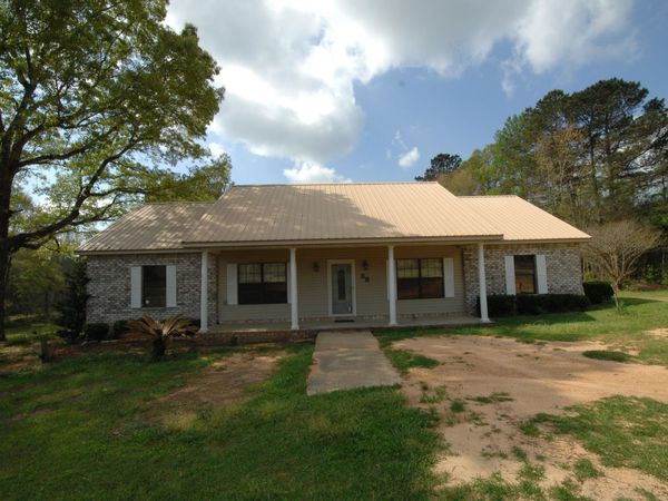 38 Mt Olive, Tylertown, MS 39667