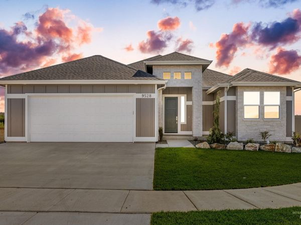 9528 Green Cottage Ave, Kuna, ID 83634