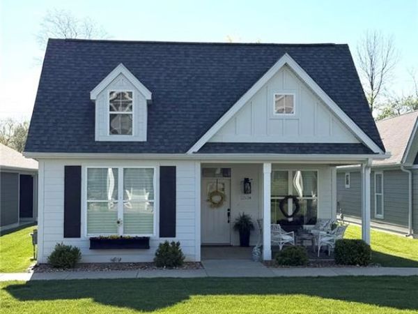 2524 Walden Boulevard , Cape Girardeau, MO 63701