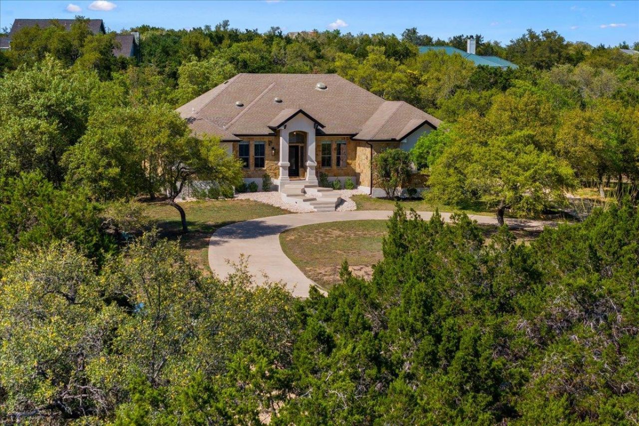 10621 W Cave Loop, Dripping Springs, TX 78620 Main Photo
