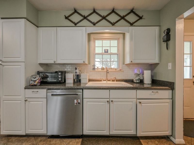 303 Villa Drive, New Carlisle, OH 45344 Photo 12