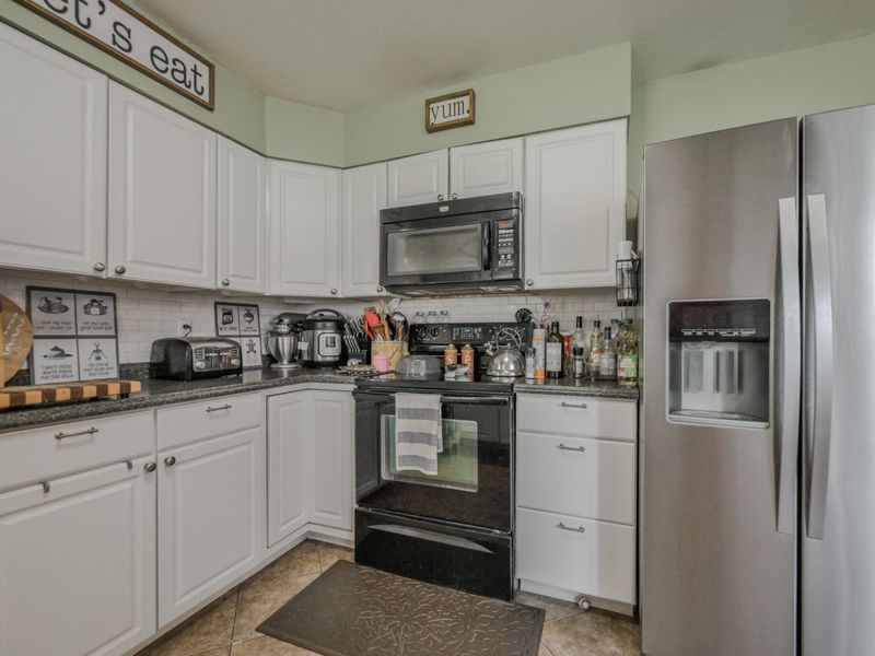 303 Villa Drive, New Carlisle, OH 45344 Photo 13