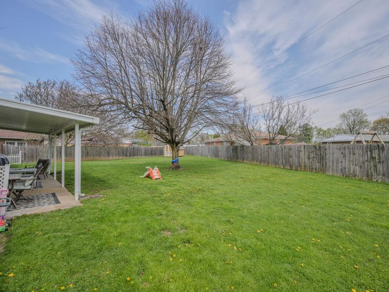 303 Villa Drive, New Carlisle, OH 45344 Photo 26