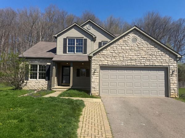 352 Highbanks Valley Court, Newark, OH 43055