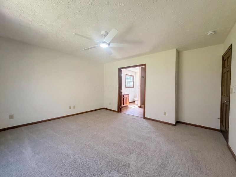 352 Highbanks Valley Court, Newark, OH 43055 Photo 19