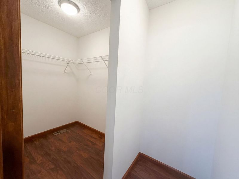 352 Highbanks Valley Court, Newark, OH 43055 Photo 21