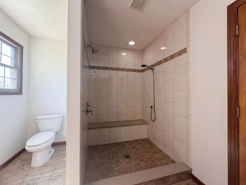 352 Highbanks Valley Court, Newark, OH 43055 Photo 22