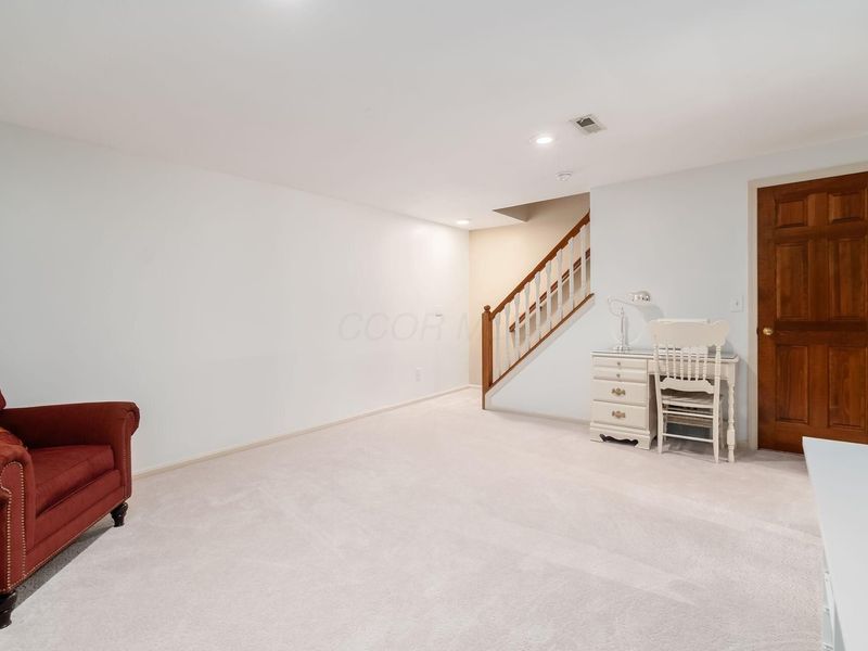 6531 Upper Lake Circle, Westerville, OH 43082 Photo 22