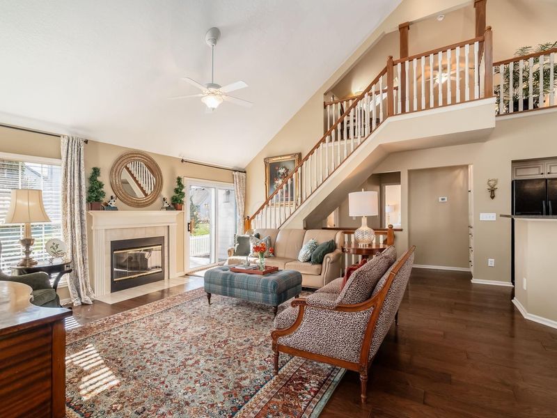 6531 Upper Lake Circle, Westerville, OH 43082 Photo 3