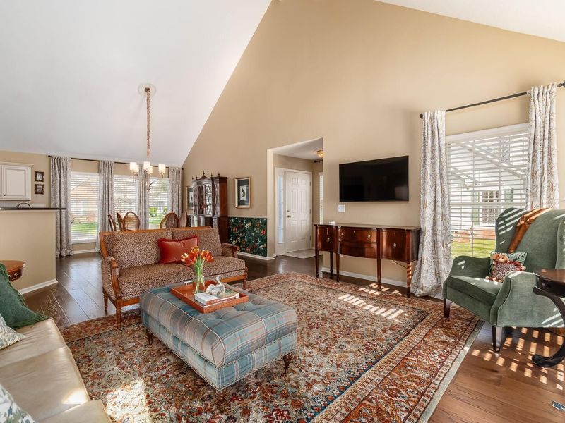 6531 Upper Lake Circle, Westerville, OH 43082 Photo 6