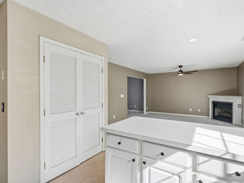 2424 Delowe Street, Grove City, OH 43123 Photo 25