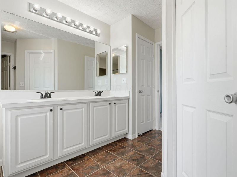 2424 Delowe Street, Grove City, OH 43123 Photo 39