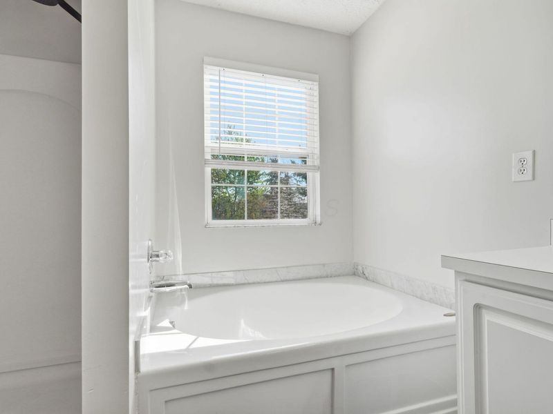 2424 Delowe Street, Grove City, OH 43123 Photo 40