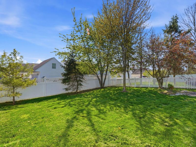 2424 Delowe Street, Grove City, OH 43123 Photo 6