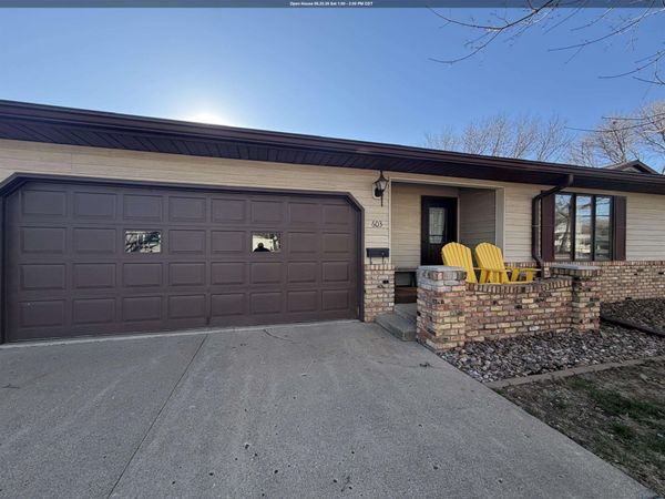 603 2nd Ave SE, Unit 2, LeMars, IA 51031