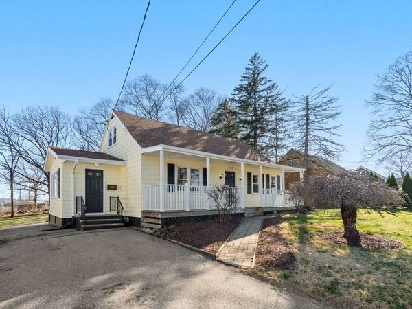 113 Johnson St, Somerset, MA 02726