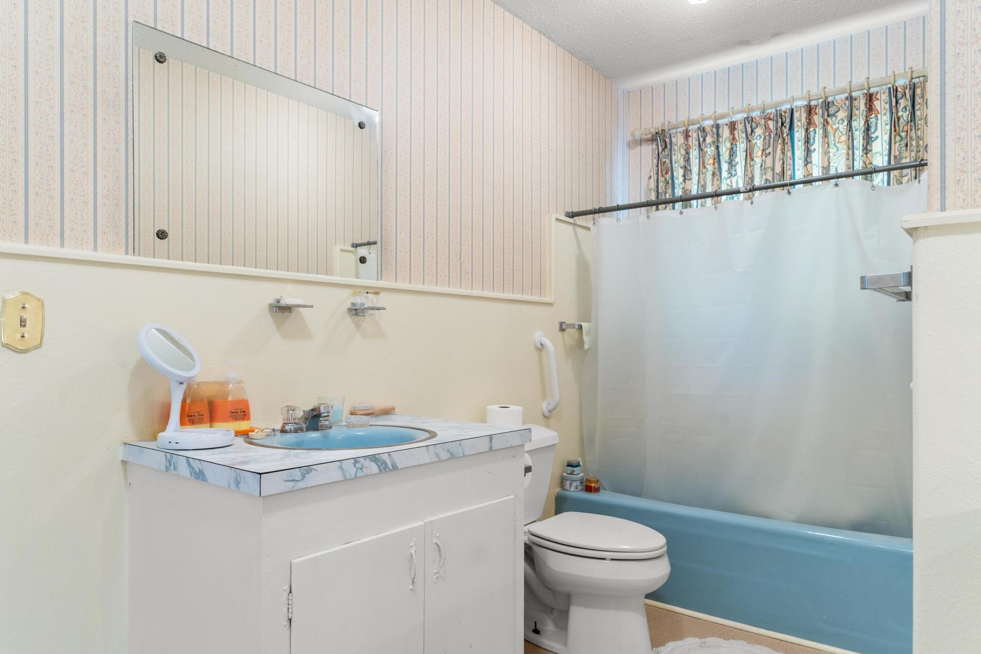 336 Farmstead Lane Photo 13