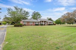 336 Farmstead Lane photo 4