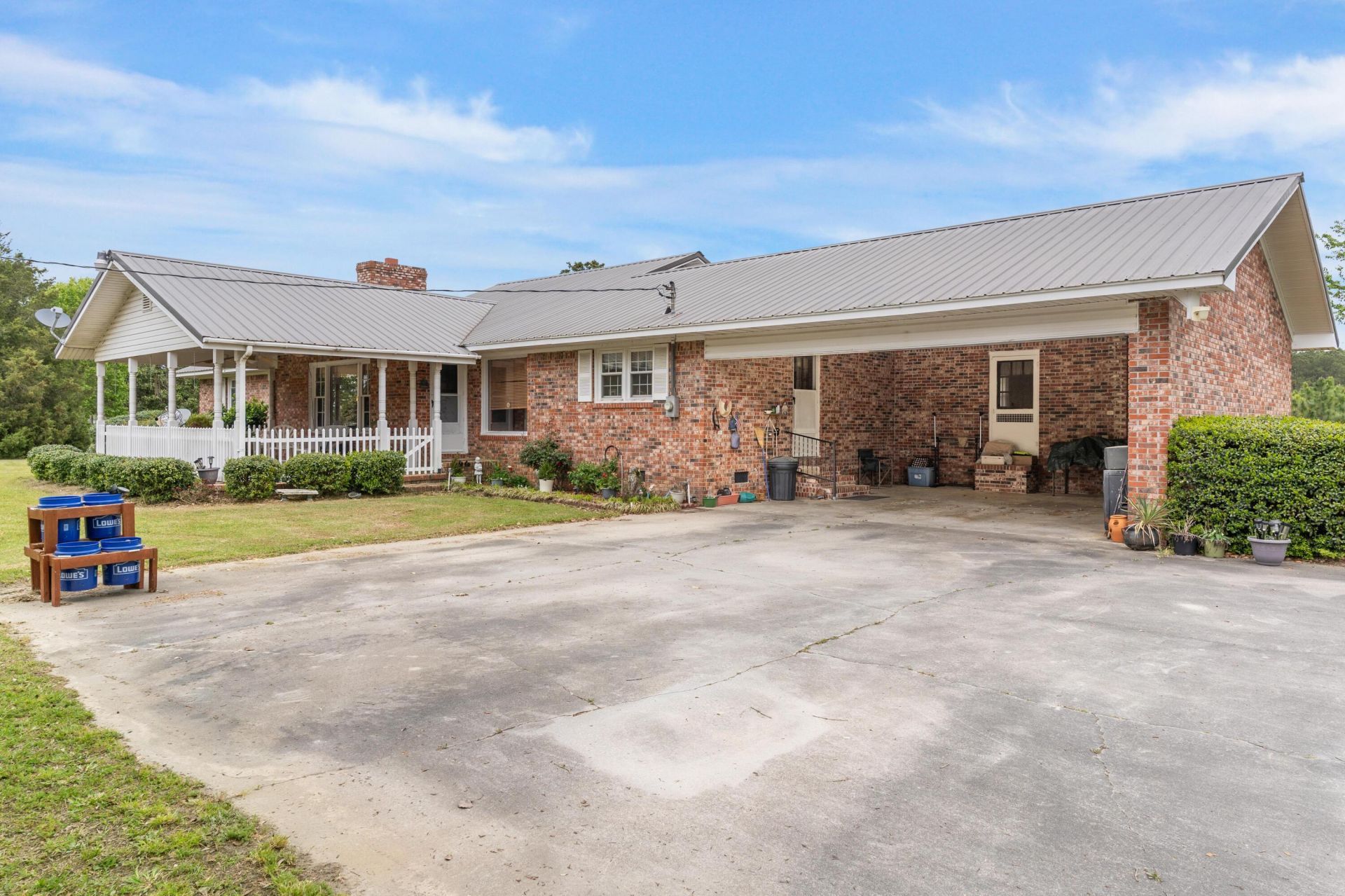 336 Farmstead Lane Photo 7