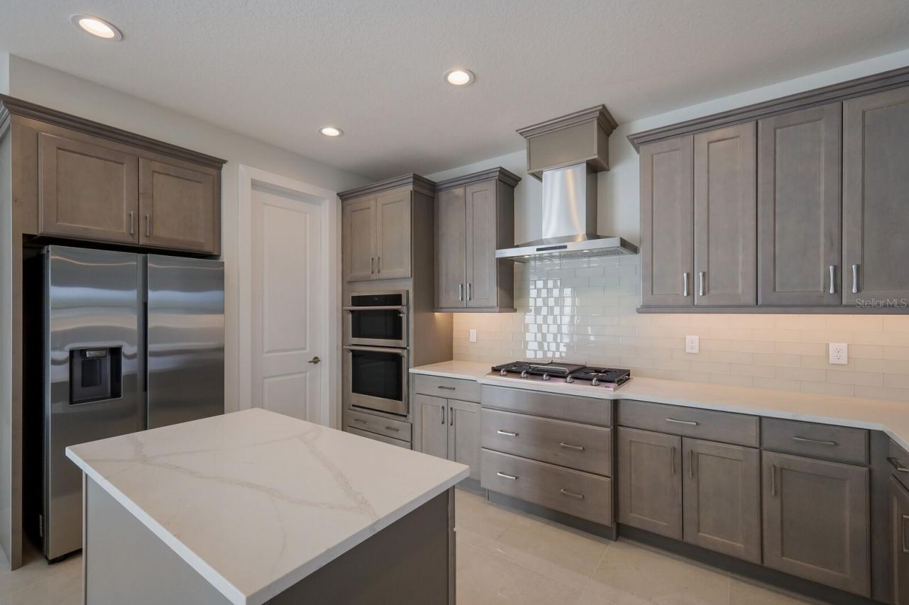 6009 White Mangrove Lane , Bradenton, FL 34210 Photo