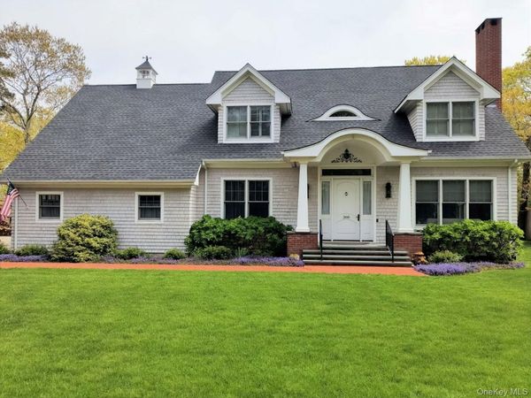 360 Masters Road , Laurel, NY 11948