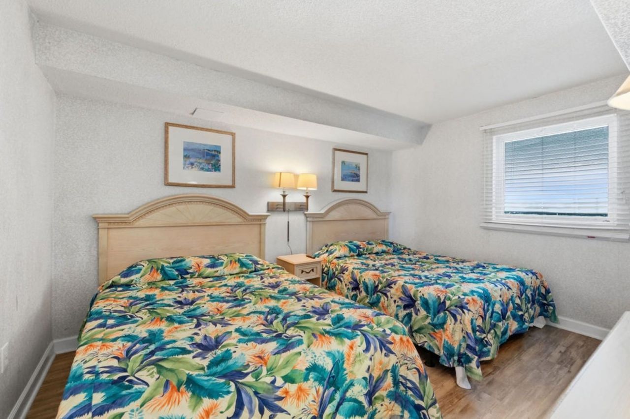 201 77th Ave. N Photo 11