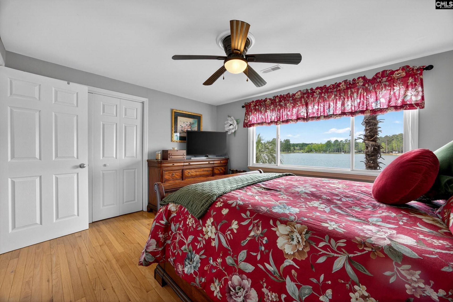 353 Longview Point Photo 21