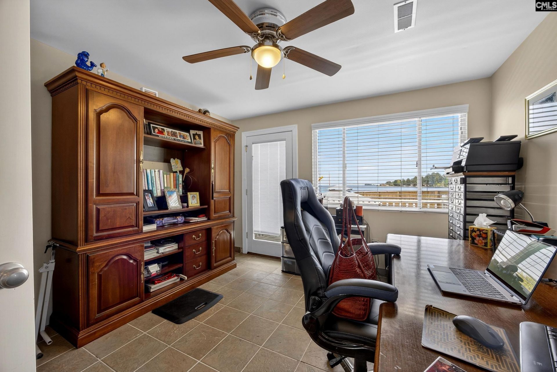 353 Longview Point Photo 28