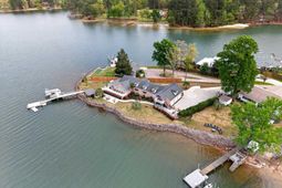 353 Longview Point photo 4