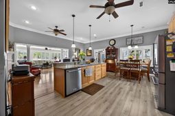 353 Longview Point photo 4