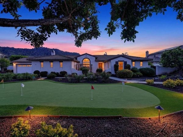 14713 Interlachen Ter, Valley Center, CA 92082