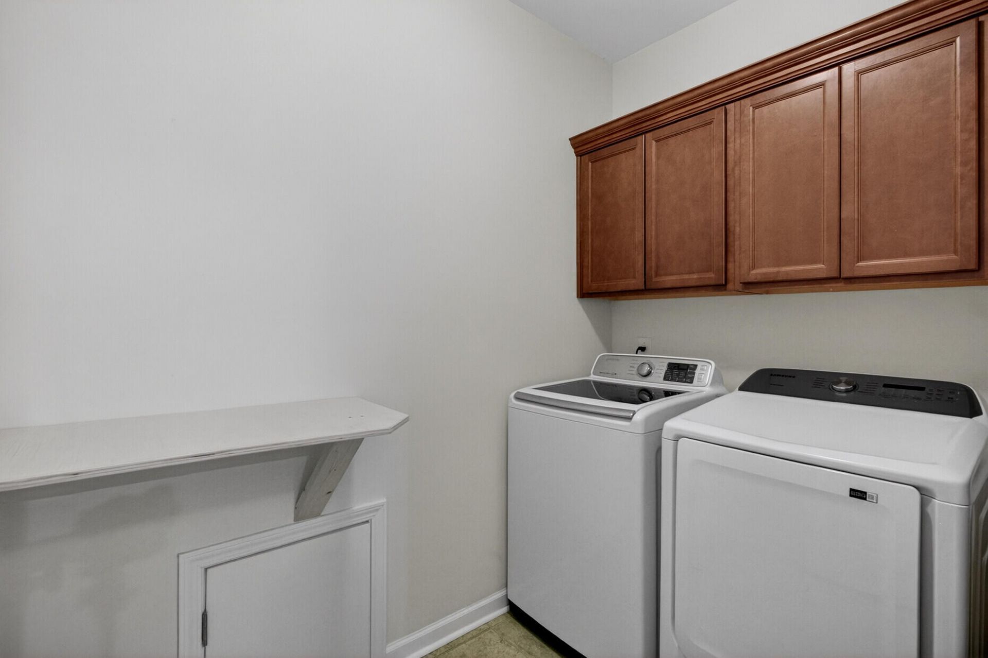 3121 Mulan Lane Photo 16