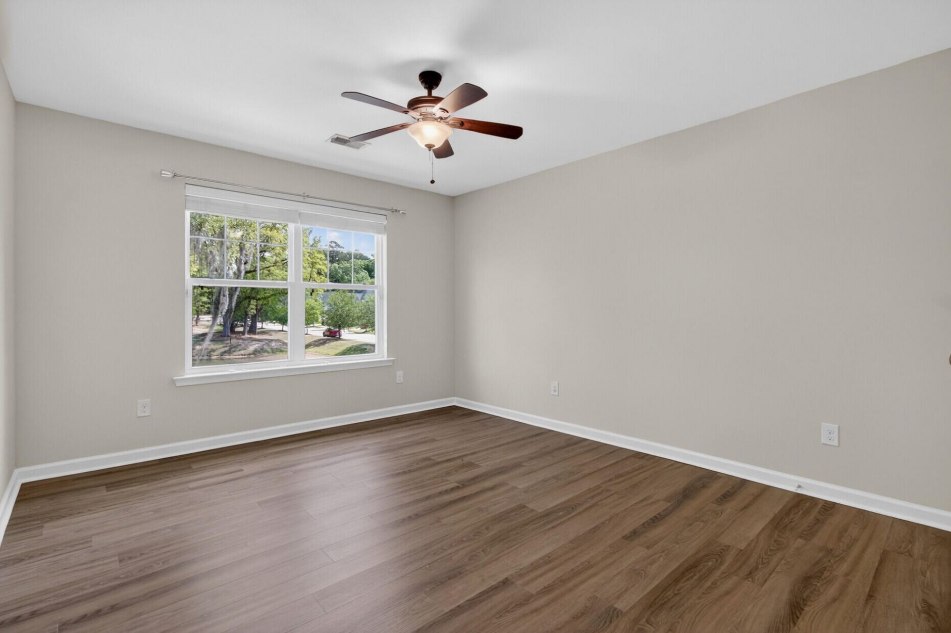 3121 Mulan Lane Photo 27