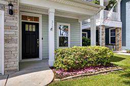 3121 Mulan Lane photo 4