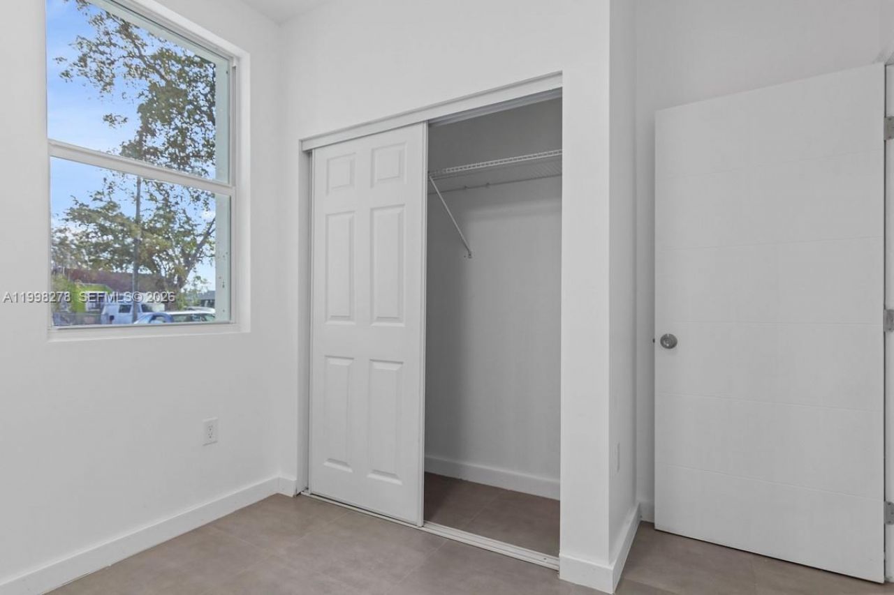 1935 NW 71st St, Unit B, Miami, FL 33147 Photo