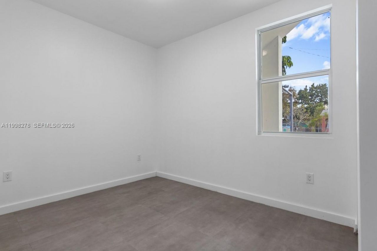 1935 NW 71st St, Unit B, Miami, FL 33147 Photo