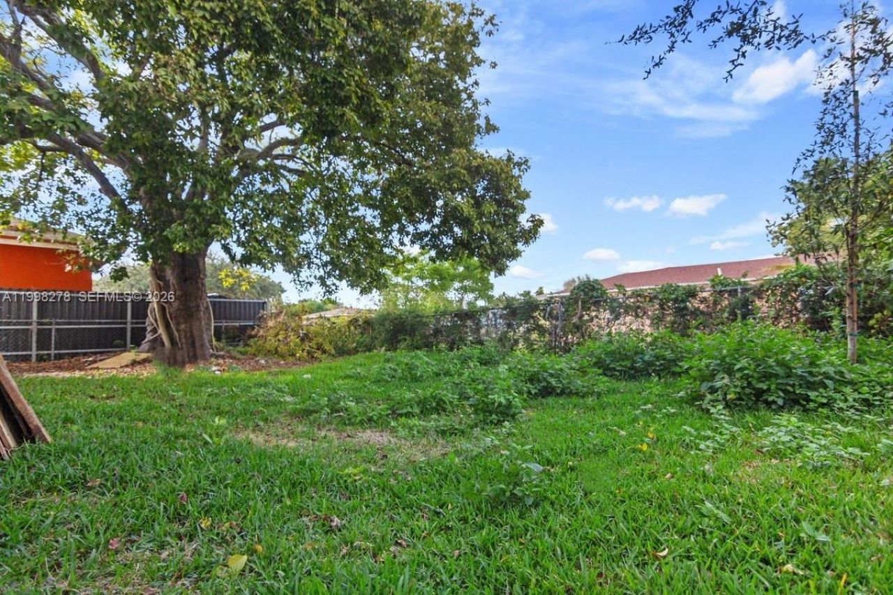 1935 NW 71st St, Unit B, Miami, FL 33147 Photo