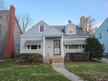 803 Commonwealth Avenue , Flint, MI 48503