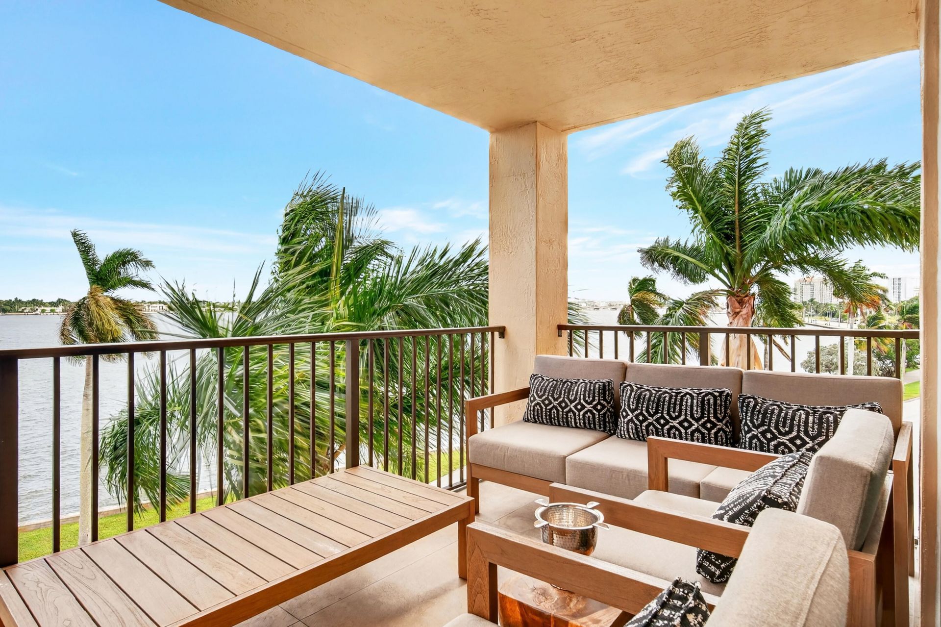 1801 N Flagler Drive, Unit 501, West Palm Beach, FL 33407 Photo