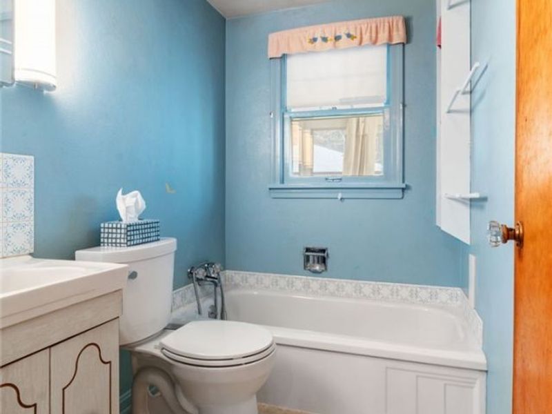 3522 Westview Avenue NW, Canton, OH 44709 Photo 12