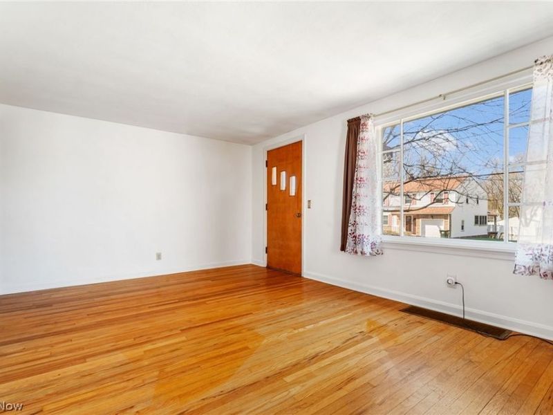 3522 Westview Avenue NW, Canton, OH 44709 Photo 4