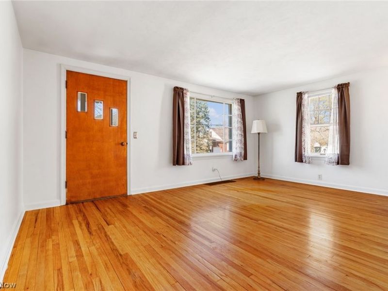 3522 Westview Avenue NW, Canton, OH 44709 Photo 5