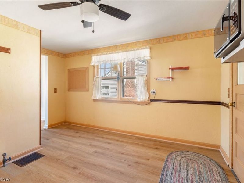 3522 Westview Avenue NW, Canton, OH 44709 Photo 9