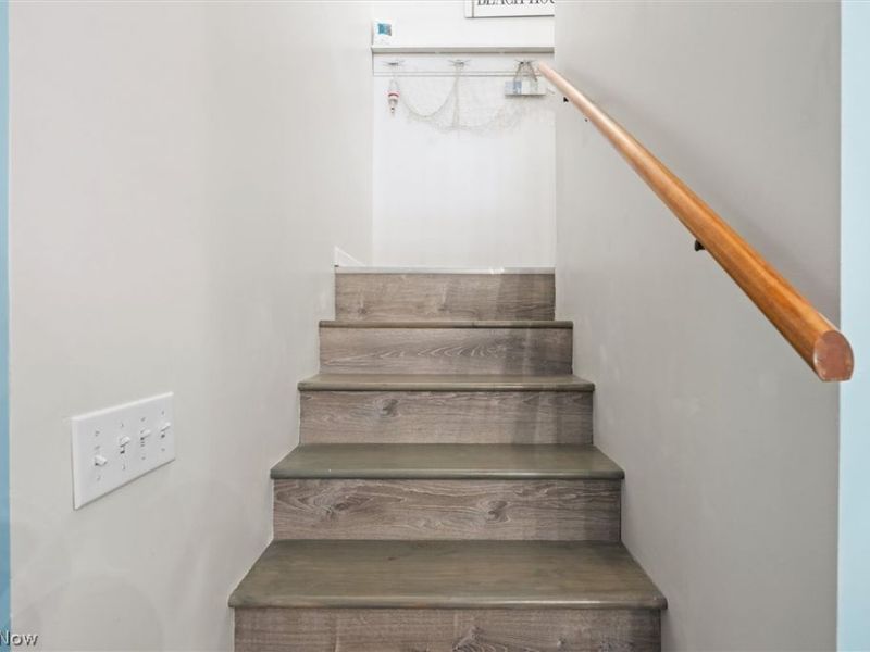 515 W 2nd Street, Port Clinton, OH 43452 Photo 15