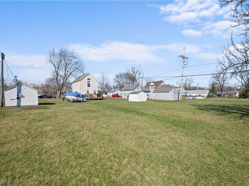 515 W 2nd Street, Port Clinton, OH 43452 Photo 26