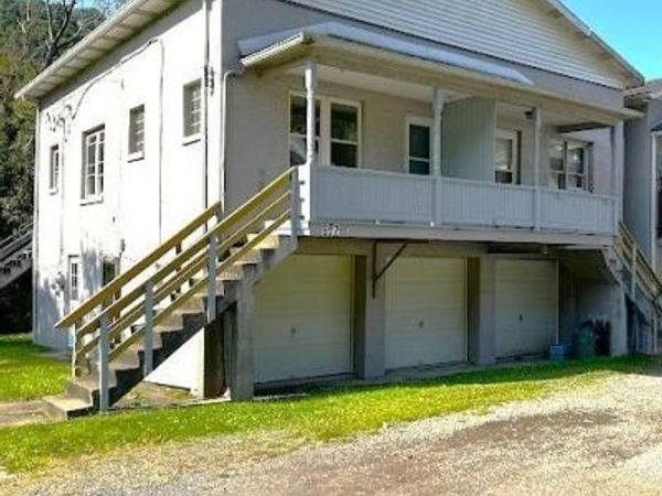 642 Cove Road, Unit 1, Weirton, WV 26062