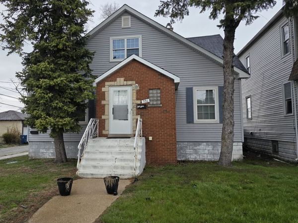 336 153rd Place , Calumet City, IL 60409